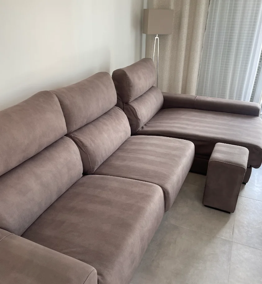 Lavage d’un canapé d’angle en tissu à Voiron (38500)