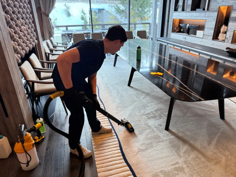 Rafraichissement D Un Tapis Haut De Gamme En Chalet A Meribel 4 1