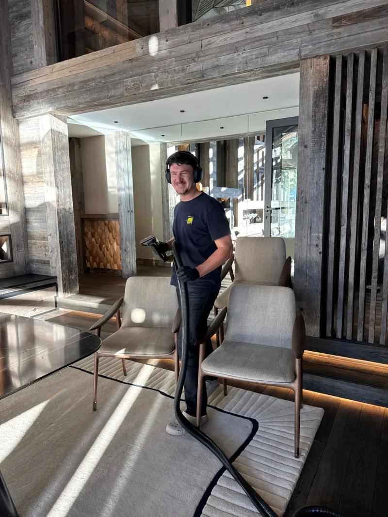 Rafraichissement D Un Tapis Haut De Gamme En Chalet A Meribel 5 1