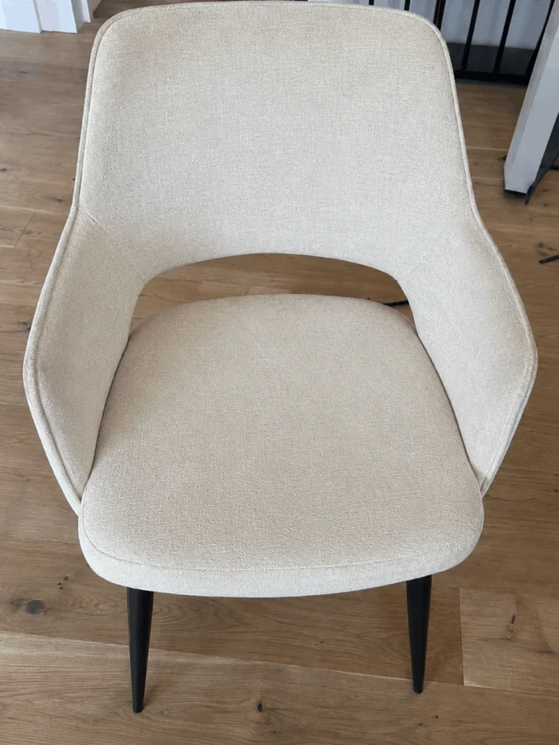 Traitement De Chaises Tachees Dans Un Appartement A La Tronche 38700 2